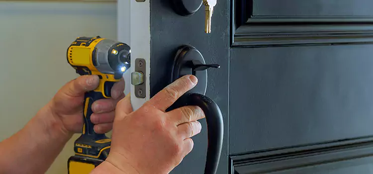 Locksmith Emergency Service Farmington